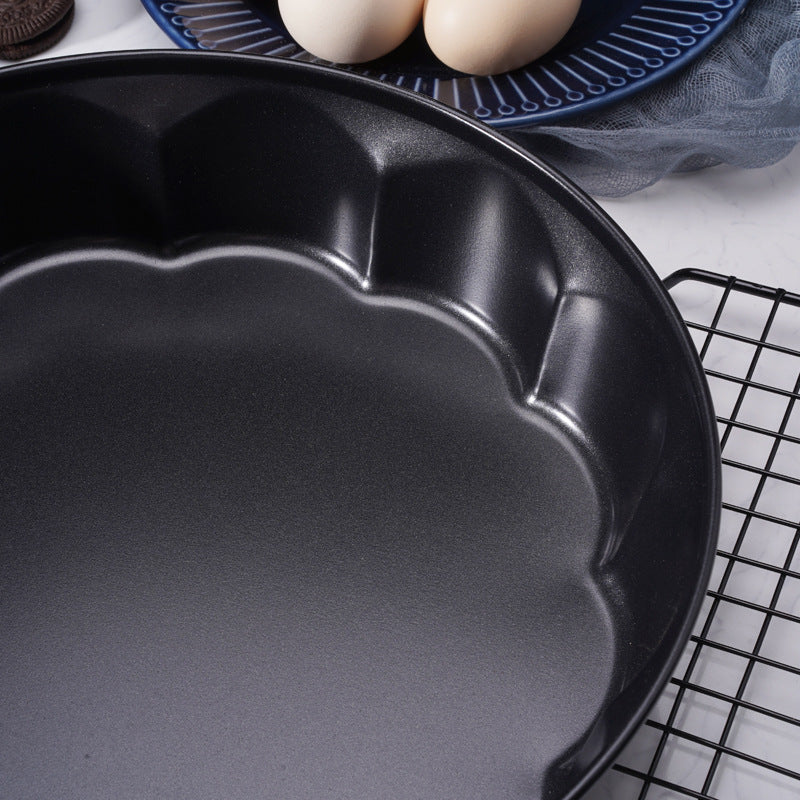 Floral Elegance 10.5-Inch Nonstick Cake and Bread Baking Pan Floral Elegance 10.5-Inch Nonstick Cake and Bread Baking Pan