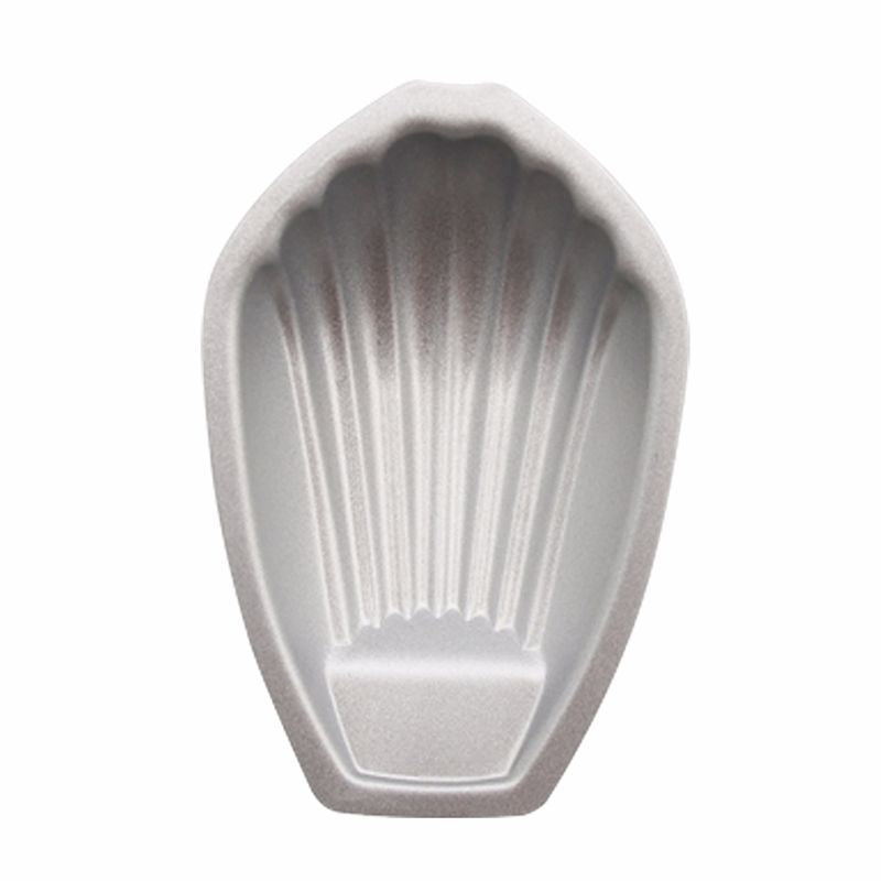 12-Cup Shell Shaped Madeleine Mold for Baking and Cookie Creation 12-Cup Shell Shaped Madeleine Mold for Baking and Cookie Creation