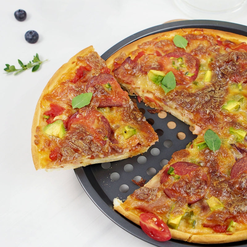 12-Inch Round Baking Pan Punched Pizza Pan Fruit Pie Baking Mold 12-Inch Round Baking Pan Punched Pizza Pan Fruit Pie Baking Mold
