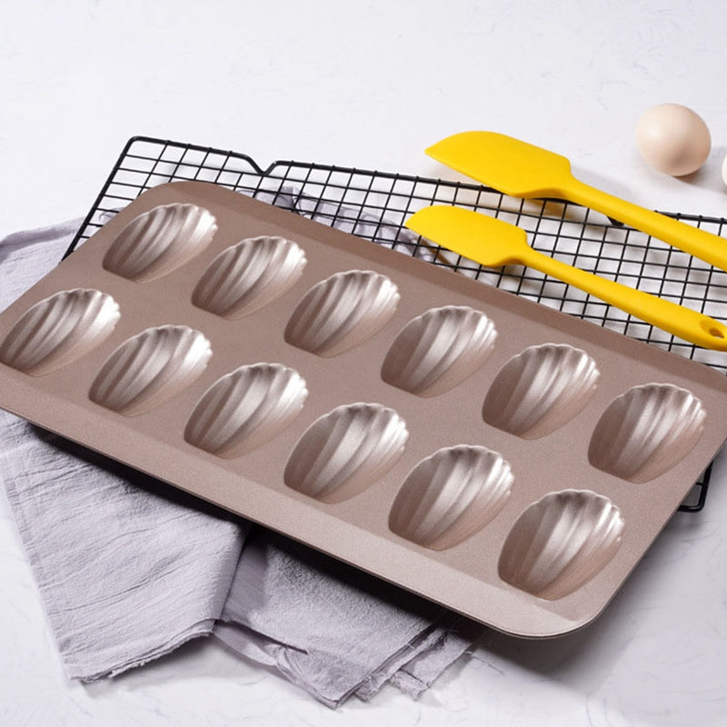 12-Cup Shell Shaped Madeleine Mold for Baking and Cookie Creation 12-Cup Shell Shaped Madeleine Mold for Baking and Cookie Creation
