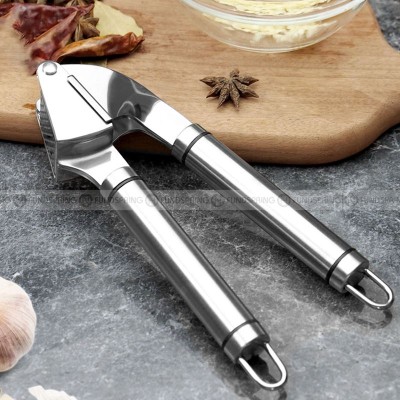 Stainless Steel Garlic Press Garlic Squeezer with Mashed Garlic Stainless Steel Garlic Press Garlic Squeezer with Mashed Garlic