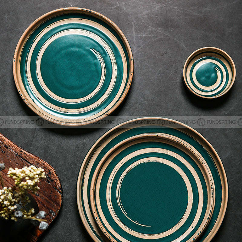Retro Western Style Ceramic Dinner Plate Set - Creative Dining Table Essentials (8" and 10") Retro Western Style Ceramic Dinner Plate Set - Creative Dining Table Essentials (8" and 10")