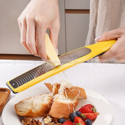 VersaGrate Culinary Master: Multipurpose Grater with Container Cover and Lemon Shaver VersaGrate Culinary Master: Multipurpose Grater with Container Cover and Lemon Shaver