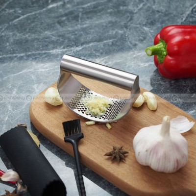Stainless Steel Manual Garlic and Ginger Masher with Ring Handle Stainless Steel Manual Garlic and Ginger Masher with Ring Handle
