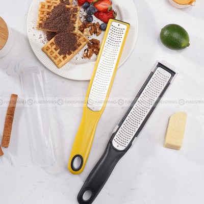 VersaGrate Culinary Master: Multipurpose Grater with Container Cover and Lemon Shaver VersaGrate Culinary Master: Multipurpose Grater with Container Cover and Lemon Shaver