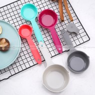 Precision in Colors: 5-Piece Measuring Spoon Set with Scale for Baking Precision in Colors: 5-Piece Measuring Spoon Set with Scale for Baking