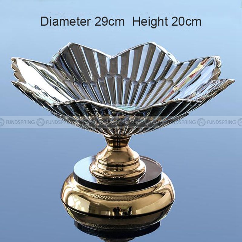 Scandinavian Elegance Crystal Glass Serving Bowl for Candy, Snacks, and Fruits Scandinavian Elegance Crystal Glass Serving Bowl for Candy, Snacks, and Fruits