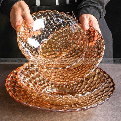 Contemporary Glass Fruit Pot: A Stylish Living Room Accent for Snacks and Candy Contemporary Glass Fruit Pot: A Stylish Living Room Accent for Snacks and Candy