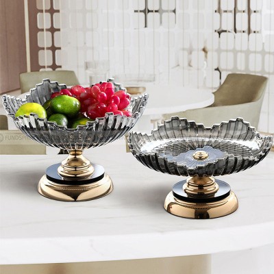 Euro Elegance: Glass Serving Bowl for Luxurious Living Room Decor Euro Elegance: Glass Serving Bowl for Luxurious Living Room Decor
