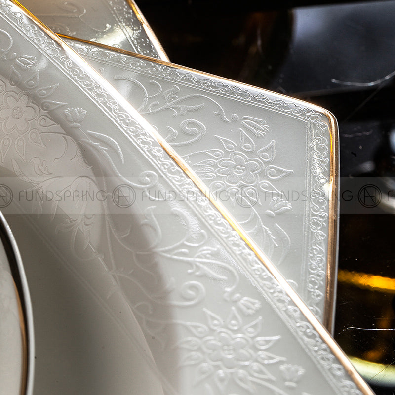 Bone China Dinnerware Set Plates/Bowls/Pot With Golden Gilded 50 Pcs Bone China Dinnerware Set Plates/Bowls/Pot With Golden Gilded 50 Pcs