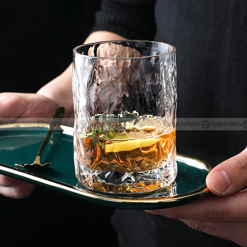 Clear Spirits Elegance: Glass Set for Whiskey, Beer, Juice, and More Clear Spirits Elegance: Glass Set for Whiskey, Beer, Juice, and More