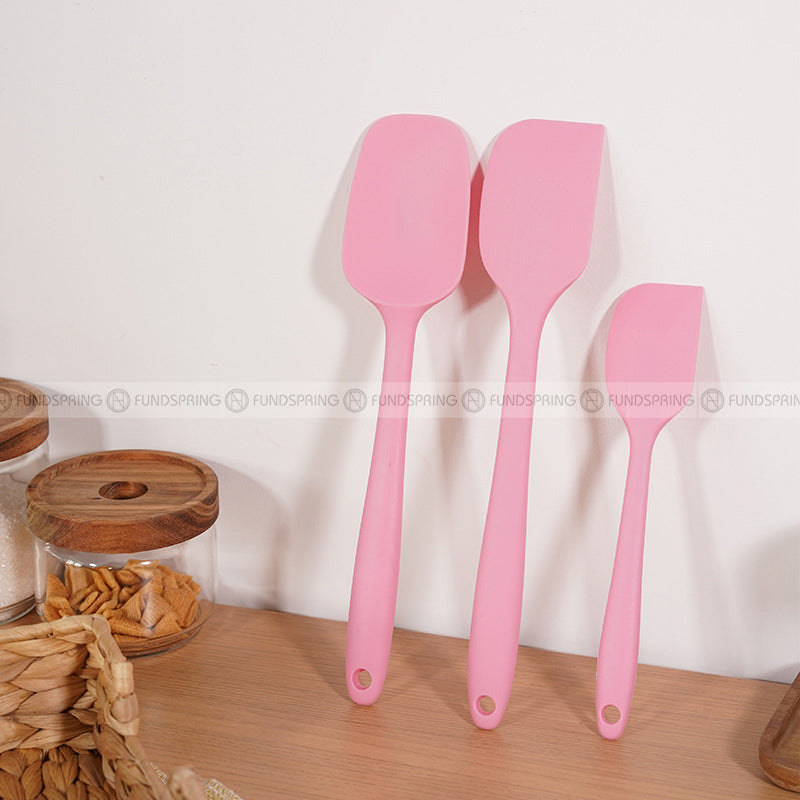 Silicone Baking Mastery: Set of 3 Cake Cream Spatulas for Precision Mixing Silicone Baking Mastery: Set of 3 Cake Cream Spatulas for Precision Mixing