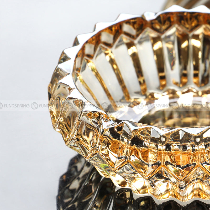 Innovative Glass Ashtray: Stylish and Spacious Ashtray for Living Rooms and Offices Innovative Glass Ashtray: Stylish and Spacious Ashtray for Living Rooms and Offices