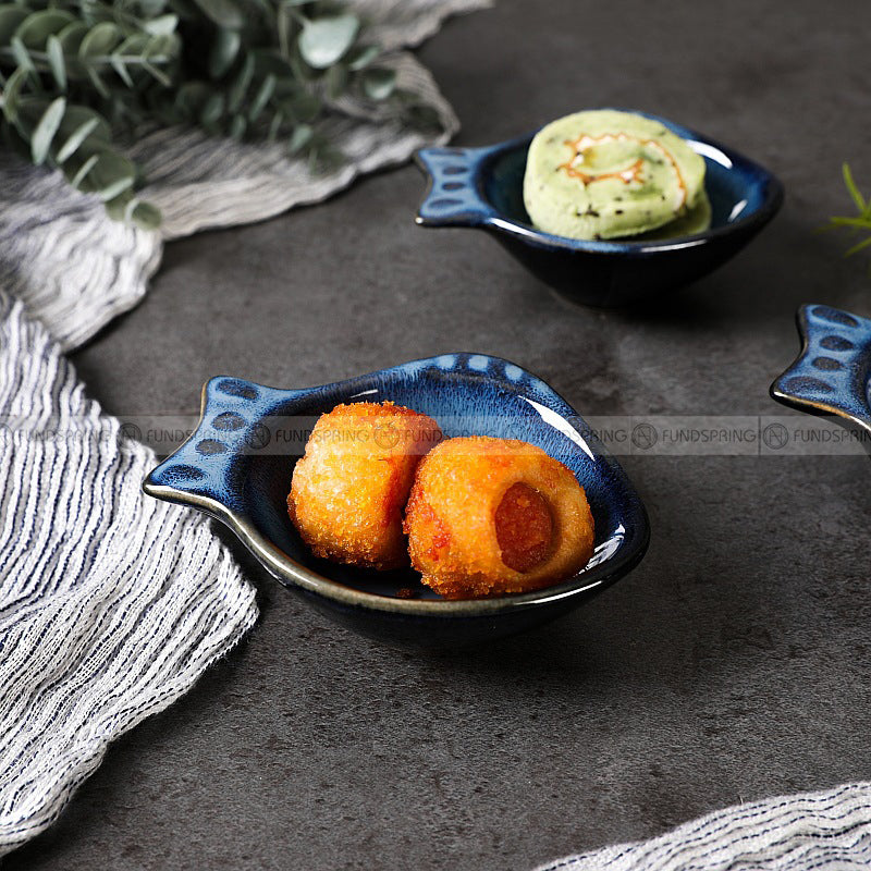 Blue Glaze Ceramic Seasoning Dish Small Fish-shape Dipping Saucer Blue Glaze Ceramic Seasoning Dish Small Fish-shape Dipping Saucer