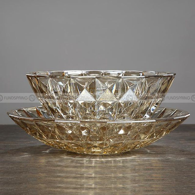 Glassy Delight: Thickened Glass Fruit Plate and Bowl for Elegant Serving Glassy Delight: Thickened Glass Fruit Plate and Bowl for Elegant Serving
