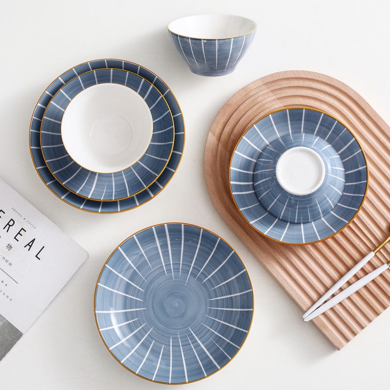 Japanese Elegance Ceramic Dinnerware Set - 16-Piece Delight Japanese Elegance Ceramic Dinnerware Set - 16-Piece Delight