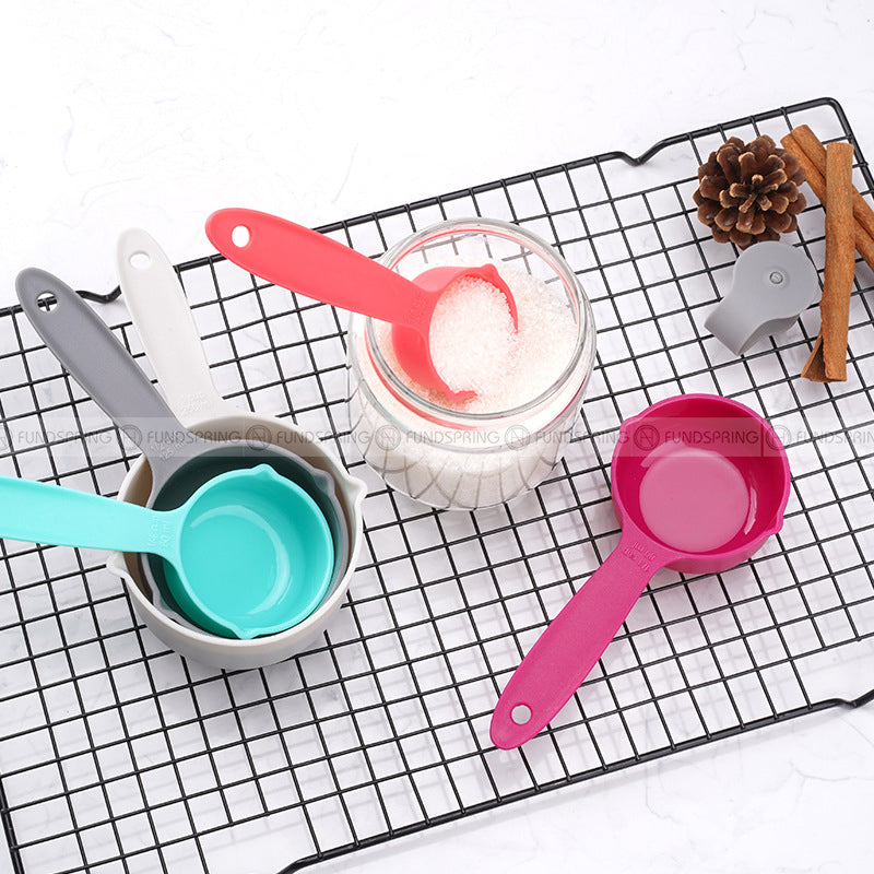 Precision in Colors: 5-Piece Measuring Spoon Set with Scale for Baking Precision in Colors: 5-Piece Measuring Spoon Set with Scale for Baking