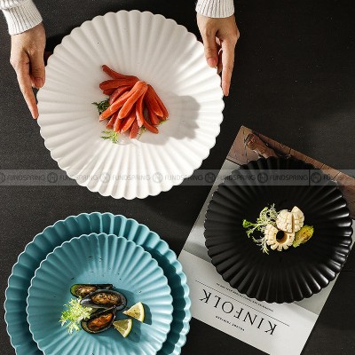 Ceramic Dinnerware Disc Chrysanthemum Flat Plate Minimalism Plate Ceramic Dinnerware Disc Chrysanthemum Flat Plate Minimalism Plate