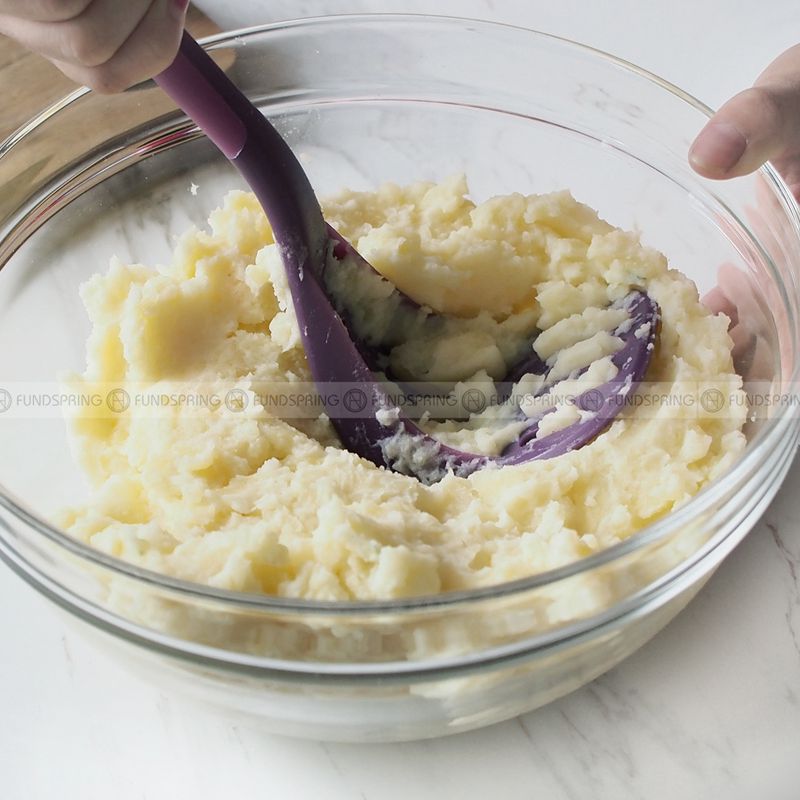 PP Resin Potato Masher Potato Fruit Masher Purple Potato Press PP Resin Potato Masher Potato Fruit Masher Purple Potato Press