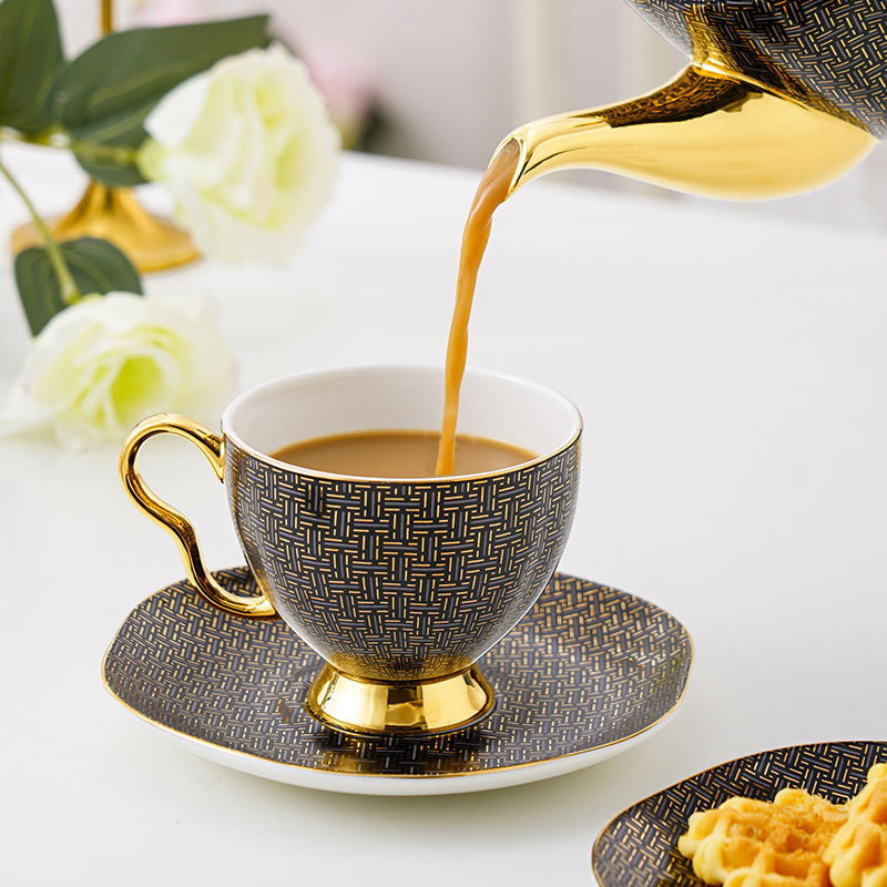 Gold Gilded Bone China Tea Set with Black Gold Infinite Grid Coffee Set Tea Set with Pot 15 Pcs Gold Gilded Bone China Tea Set with Black Gold Infinite Grid Coffee Set Tea Set with Pot 15 Pcs