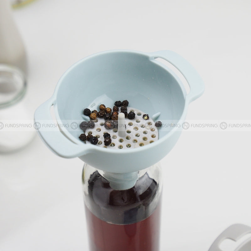 Versatile Kitchen Funnel Set: 4-Piece Oil Pouring and Filtering Kit Versatile Kitchen Funnel Set: 4-Piece Oil Pouring and Filtering Kit