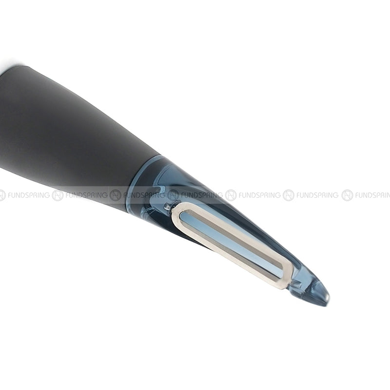Horn-shaped Peeler Vegetable and Fruit Peeler with Non-slip Handle Horn-shaped Peeler Vegetable and Fruit Peeler with Non-slip Handle