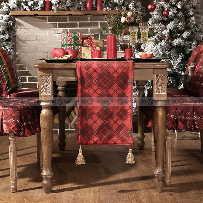 Christmas Table Runner New Year Decorative Red Velvet Cabinet Towel Christmas Table Runner New Year Decorative Red Velvet Cabinet Towel