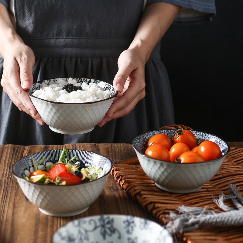 Nostalgic Charm: Japanese-inspired Ceramic Rice Bowls 5" Nostalgic Charm: Japanese-inspired Ceramic Rice Bowls 5"