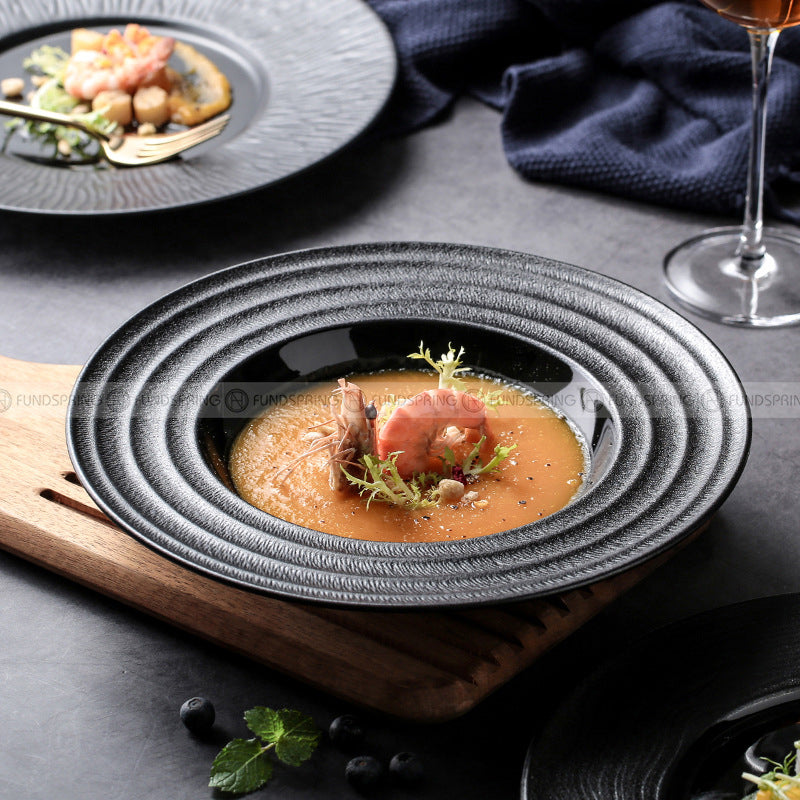 Nordic Simple Black Tableware Ceramic Shallow Plate Porcelain Plate Nordic Simple Black Tableware Ceramic Shallow Plate Porcelain Plate
