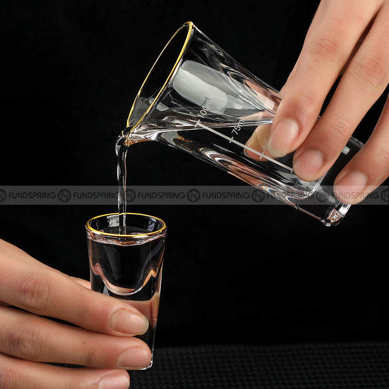 Crystal Glass Wine Dispenser Set Chinese Baijiu Cups with Scale and Wooden Rack Crystal Glass Wine Dispenser Set Chinese Baijiu Cups with Scale and Wooden Rack