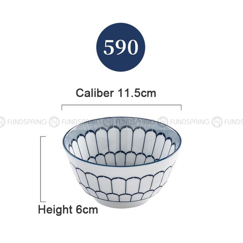 Blue and White Under Glazed Ceramic Bowl Japan Style 4.5" Set of 4 Blue and White Under Glazed Ceramic Bowl Japan Style 4.5" Set of 4