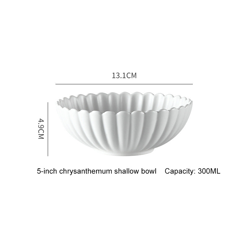 Pure White Flower Edge Ceramic Lace Dinnerware Set - Bowl and Soup Plate Pure White Flower Edge Ceramic Lace Dinnerware Set - Bowl and Soup Plate