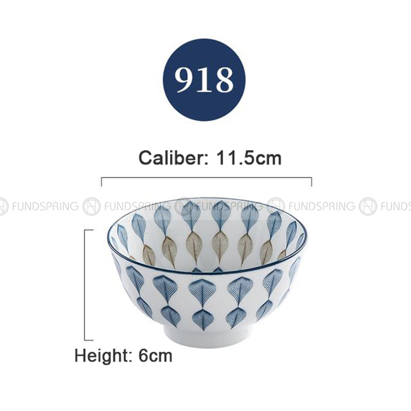 Blue and White Under Glazed Ceramic Bowl Japan Style 4.5" Set of 4 Blue and White Under Glazed Ceramic Bowl Japan Style 4.5" Set of 4