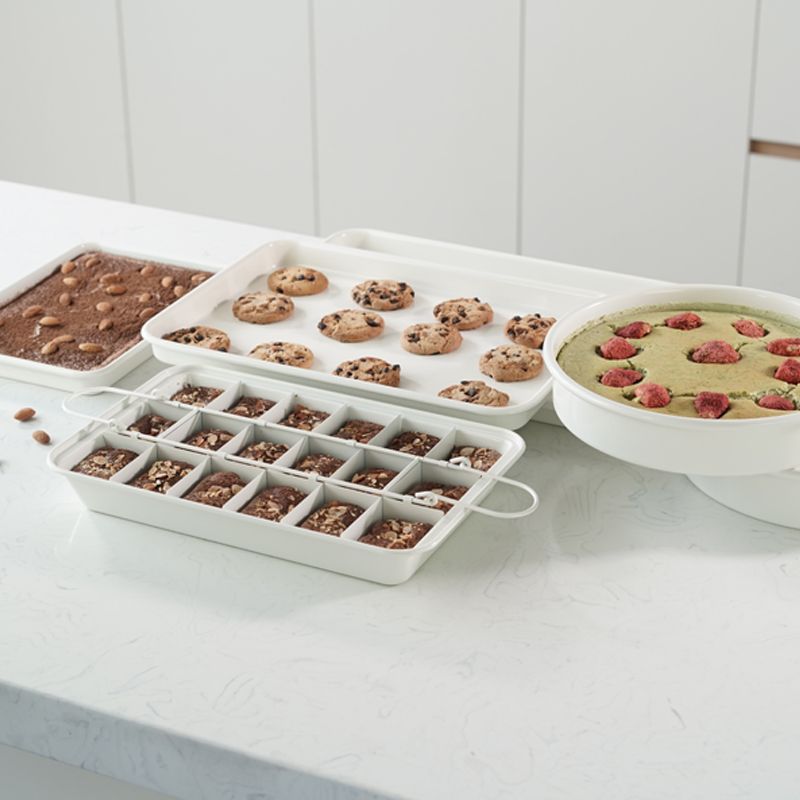 Brownie Pan Cake Mold White Baking Pan Non Stick Multifunction Pan Brownie Pan Cake Mold White Baking Pan Non Stick Multifunction Pan