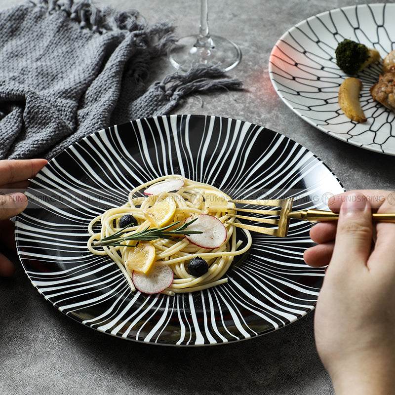 Contemporary Monochrome Ceramic Dinner Plates - Set of 2 (8" and 10") Contemporary Monochrome Ceramic Dinner Plates - Set of 2 (8" and 10")
