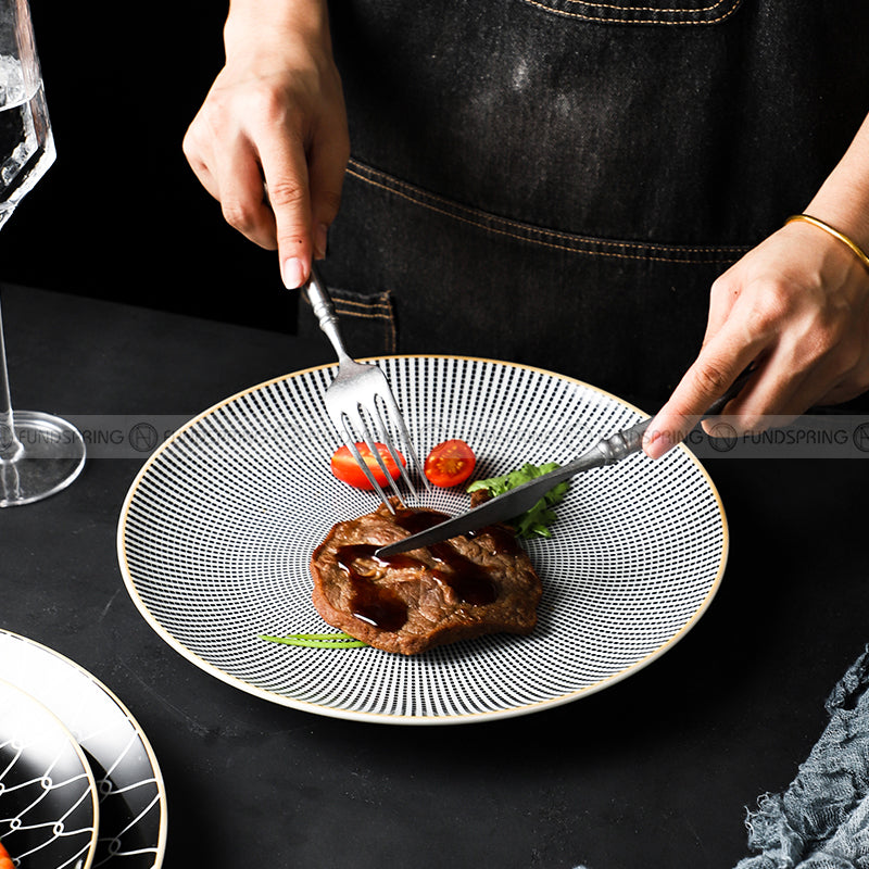 Nordic Minimalist Charm: Modern Round Ceramic Plate Set of 2 (8" and 10") Nordic Minimalist Charm: Modern Round Ceramic Plate Set of 2 (8" and 10")