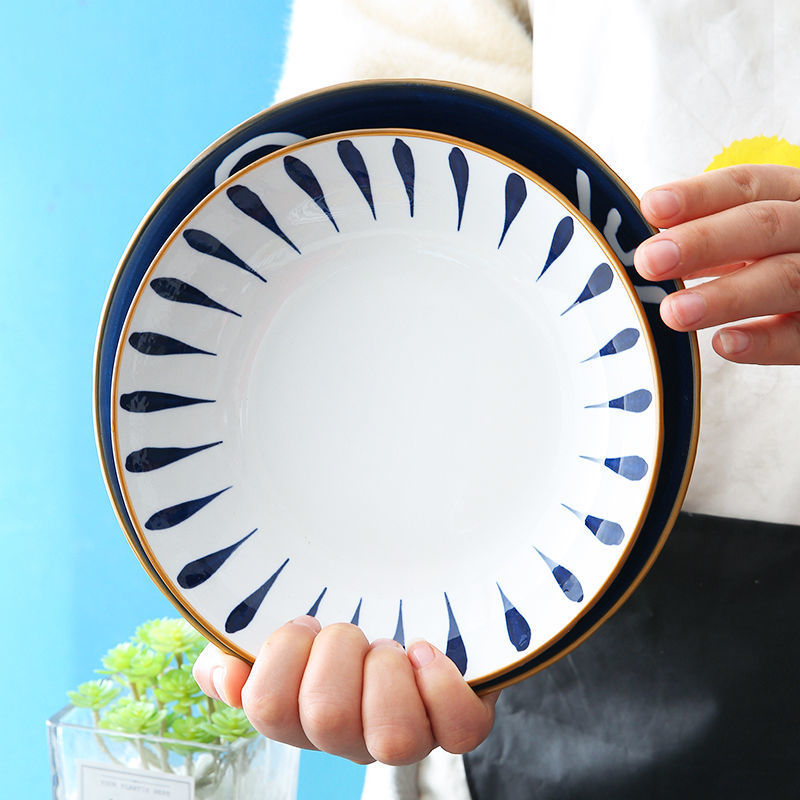Harmony in Simplicity: Japanese Ceramic Deep Dinner Plates (7'' and 8'') Harmony in Simplicity: Japanese Ceramic Deep Dinner Plates (7'' and 8'')