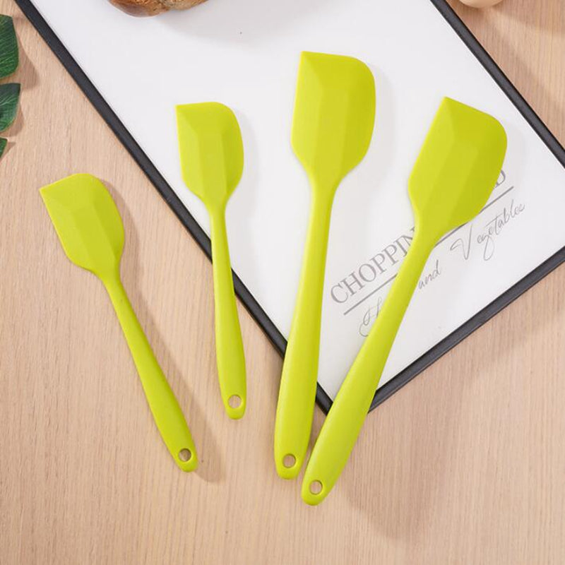Versatile Silicone Baking Tools: Set of 4 Cake Cream Spatulas for Effortless Mixing Versatile Silicone Baking Tools: Set of 4 Cake Cream Spatulas for Effortless Mixing