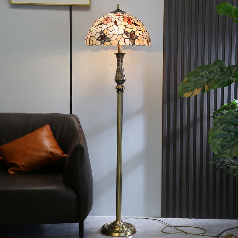 Tiffany Floor Lamp with Flower Shell Shade and Solid Brass Lamp Holder Tiffany Floor Lamp with Flower Shell Shade and Solid Brass Lamp Holder