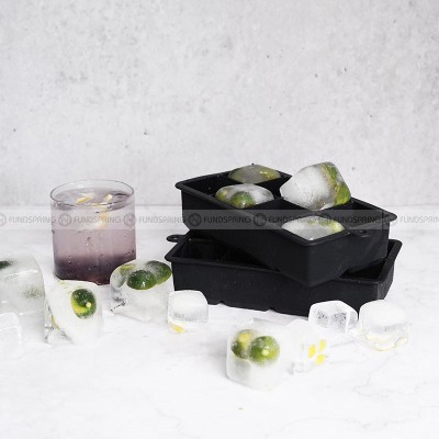 Square Grid Silicone Ice Cube Mold – 8 Compartments