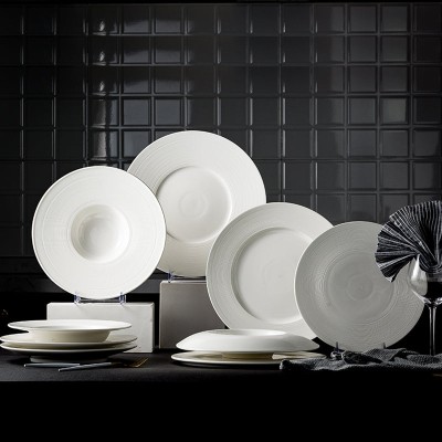 Designer Tableware Collection Weiss Series Ceramic Dish White Plate Designer Tableware Collection Weiss Series Ceramic Dish White Plate