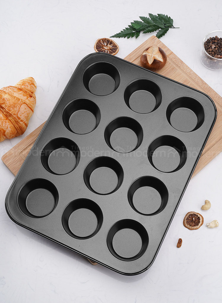 12 Cup Muffin Cake Pan  (8).jpg